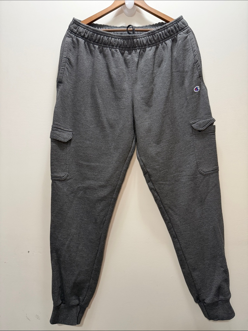 Champion Charcoal Gray Cargo Joggers with Elastic Waist Size XL/ L41/ I32